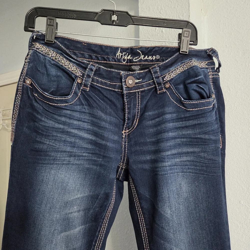 Ariya Dark Blue Flare Jeans - Picture 3 of 6